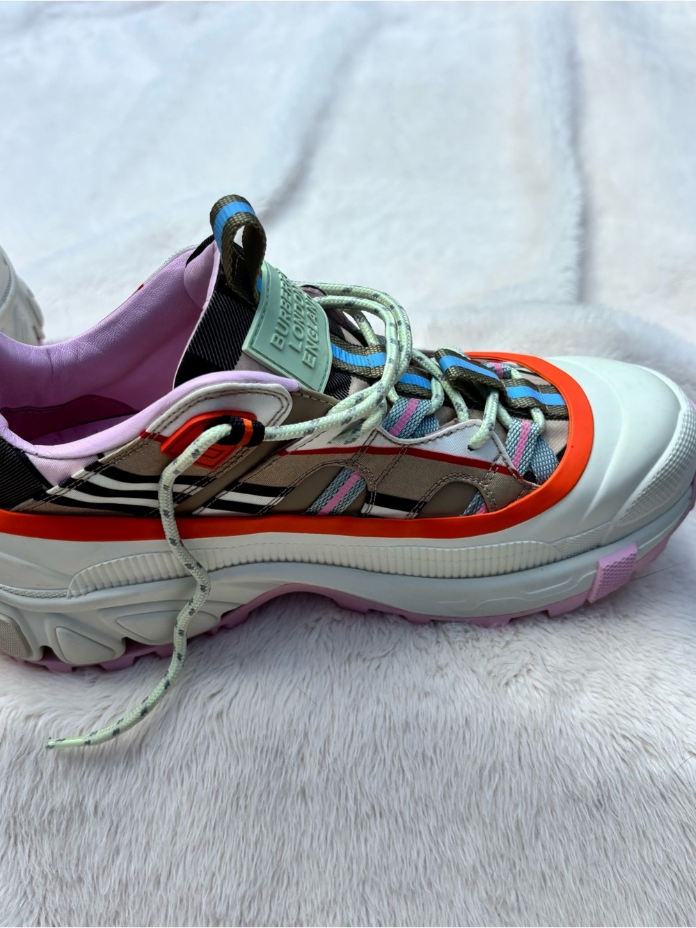 Burberry 38 Arthur Women’s Sneakers Multi- Colored